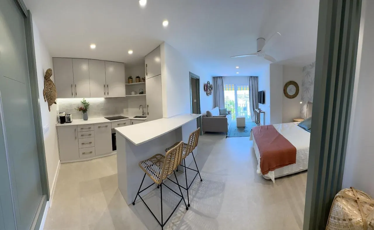 Espectacular Estudio En Puerto Cabopino Recien Reformado Marbella
