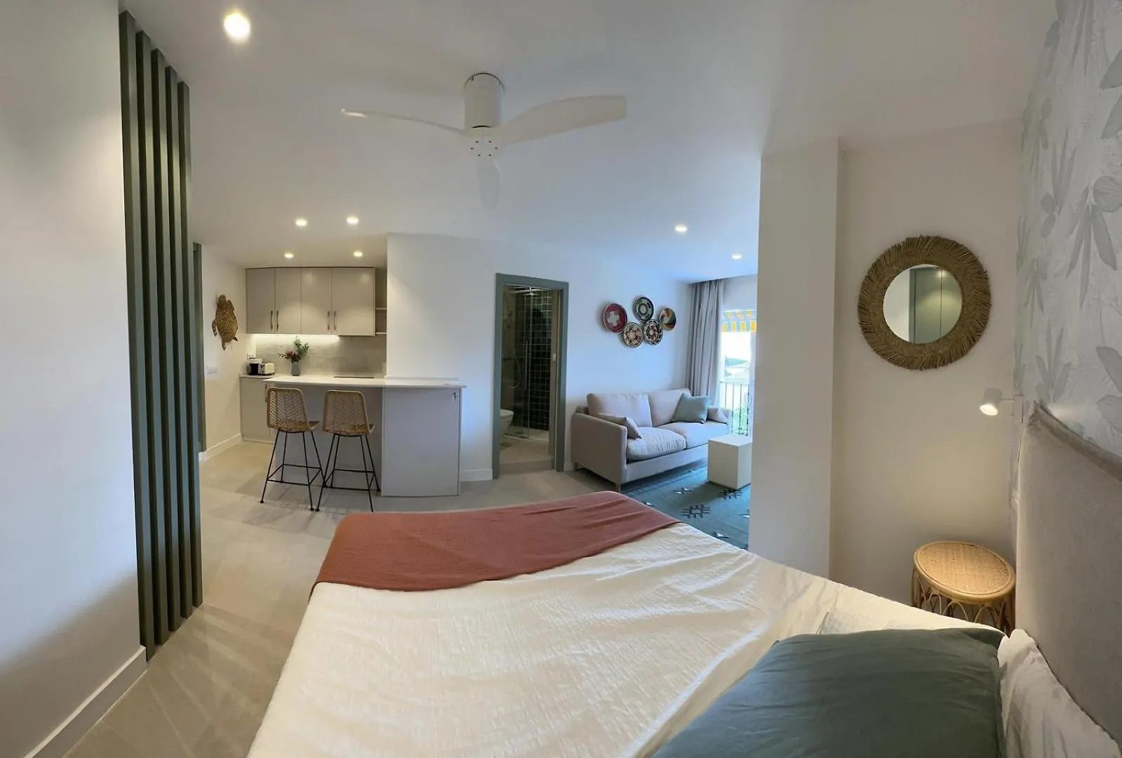 Espectacular Estudio En Puerto Cabopino Recien Reformado Marbella 0*,  Spain